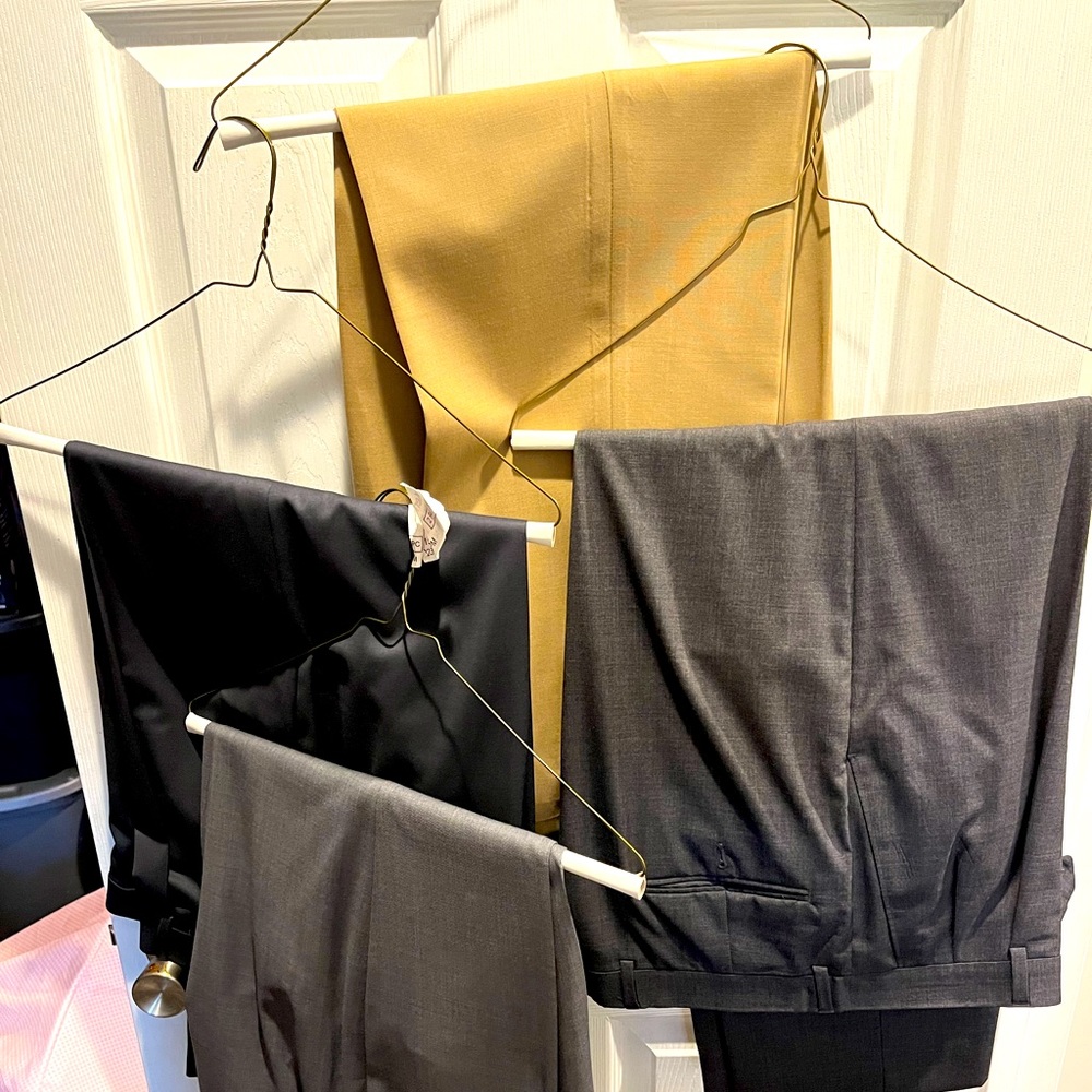 4 pair of Hart Shaffner Marx pants for 1 price